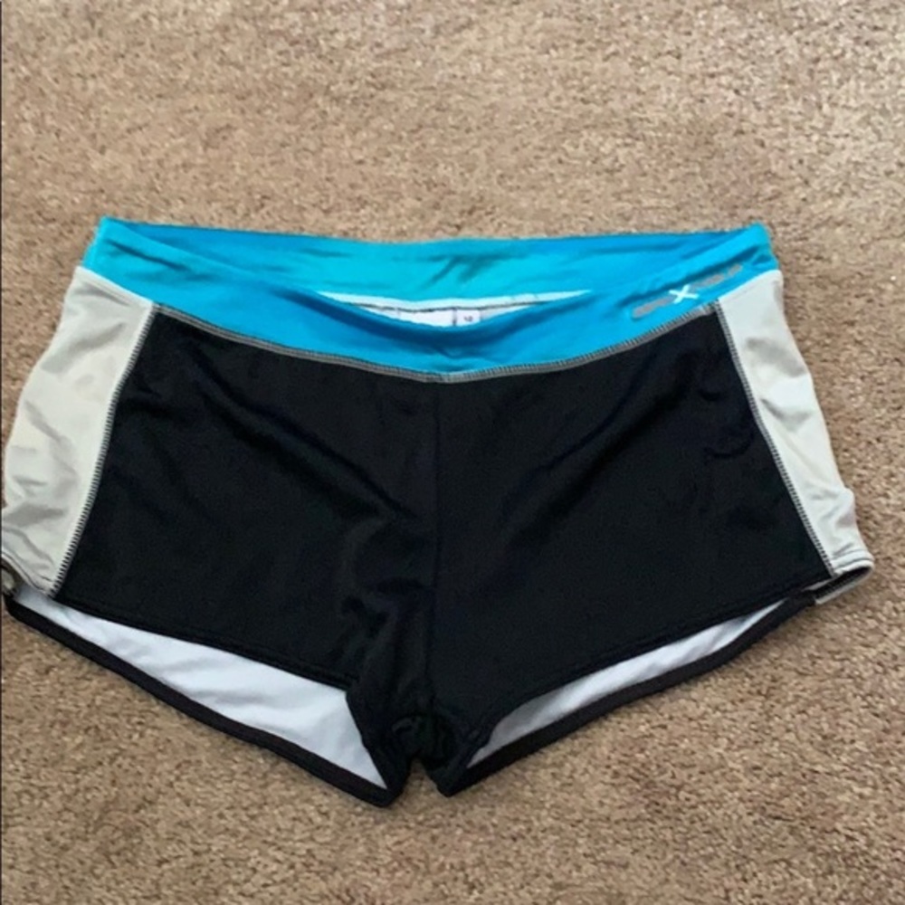 ZeroXposur shorts size 12 Pre owned